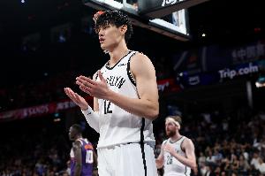 徐靜雨談小曾：如果那么簡單就能立足NBA 那也就不顯得珍貴了