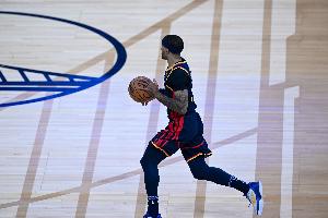 底薪真香！小佩頓5中5高效拿下11分2板1助