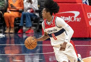 離了大譜！去年14號秀卡林頓8中0僅拿4分 4失誤4犯&正負值-34