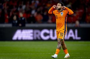 世預(yù)賽6場(chǎng)7球！31歲德佩900萬身價(jià)踢巴甲，但54球35助荷蘭隊(duì)雙榜1