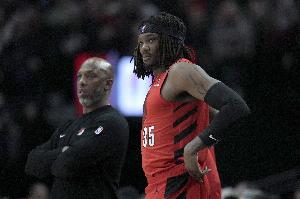 比盧普斯：羅威和塞布爾仍未能參與全場對抗訓練 但恢復狀態(tài)不錯