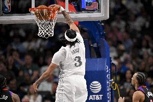 今日出戰(zhàn)了25分鐘！基德：周四對陣湖人濃眉會打更長的時(shí)間