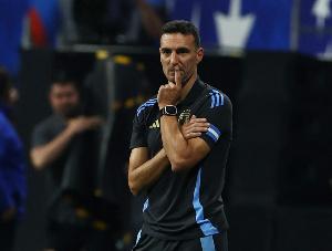 斯卡洛尼：帕斯和馬斯坦托諾是阿根廷的重要球員，未來他們能共存