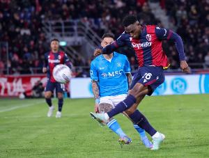 天空記者：在今年冬季轉(zhuǎn)會(huì)窗口期，桑德蘭不會(huì)重啟對(duì)盧庫(kù)米的興趣