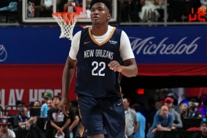 左腕舟月韌帶撕裂！鵜鶘主帥：13號(hào)秀奎因預(yù)計(jì)很快能參與對(duì)抗訓(xùn)練