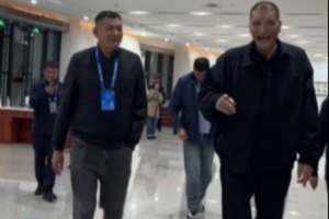 巴特爾曬與鞏曉彬劉玉棟的出場視頻：感謝兩位哥哥的鼎力支持