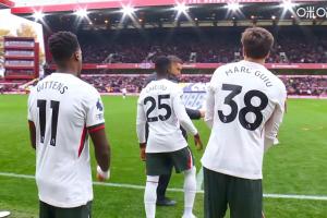 切爾西半場換3人！凱塞多 吉滕斯 吉烏換下拉維亞 加納喬 桑托斯