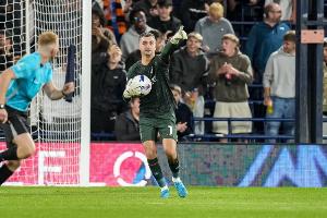 盧頓門將：老友威爾希爾成為自己主教練很奇怪 會(huì)靠實(shí)力爭(zhēng)取首發(fā)