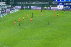 這球帥！李提香直塞，奧烏蘇絲滑轉(zhuǎn)身+爆射破門，浙江2-1反超泰山