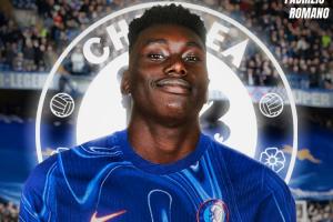 原本已去藍(lán)軍體檢！21歲阿格霍瓦10分鐘戴帽，黑店頭牌身價(jià)5000萬