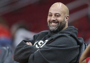 神了??！斯通今夏以來操作：留住眾核心 交易得到杜蘭特&留下他