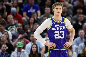 爵士前瞻球隊(duì)篇：休賽期送走多名即戰(zhàn)力 新賽季再次俯沖狀元簽？