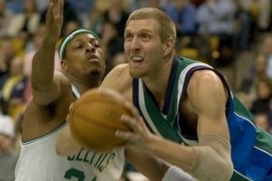 同意嗎？皮爾斯談選秀重排：諾維茨基狀元 我榜眼 文斯-卡特探花