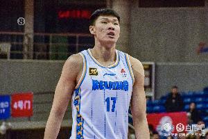 北京全運隊傷兵滿營！記者:范子銘肩膀積液 鄒雨宸是否參賽無定論