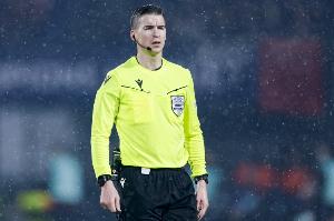 利物浦vs法蘭克福裁判安排：勒泰西耶領(lǐng)銜法國裁判組