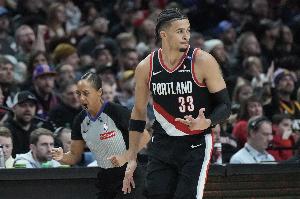 卡馬拉上賽季造對(duì)手91次進(jìn)攻犯規(guī)&包括31次帶球撞人 均聯(lián)盟第一！