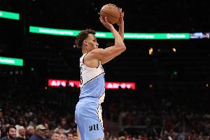 霍華德：都說丹尼爾斯的薪資低 我甚至都沒簽過1億美元的合同