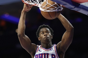 賈巴里-沃克：埃奇庫姆沉著冷靜這種特質(zhì)不一般 他學(xué)東西特別快