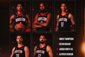 這是四塔吧？火箭首發(fā)最矮的阿門2米01 5年前休城首發(fā)最高的2米01