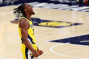 名記評內(nèi)史密斯2年4040萬合同：他大幅漲薪 球隊(duì)也還有錢簽其他人