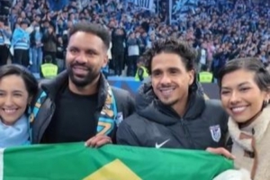 博主：大連英博外援佩尼亞為患癌妻子剃光頭發(fā)，努力踢球賺錢