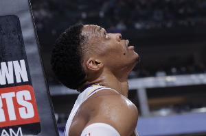 皮爾斯：有次老里讓我打韋斯利-約翰遜的替補 理解湖人威少的感受