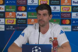 庫(kù)爾圖瓦：巴薩vs黃潛海外賽玷污了賽事公平，西甲主客場(chǎng)截然不同