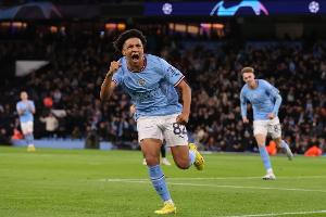 瓜帥：無論是在進攻端還是在防守端，里科-劉易斯都極具價值