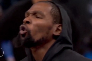 倒反天罡反客為主??！杜蘭特賽前嘟嘴狂噓現(xiàn)場雷霆球迷