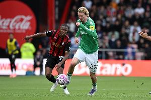 9000萬賣給紐卡！德媒：斯圖加特今夏三拒拜仁對沃爾特馬德的報價