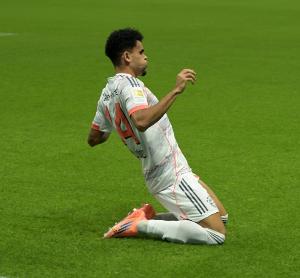 埃貝爾：迪亞斯能進(jìn)球能助攻還很能跑，未續(xù)約穆勒不是錢的問題