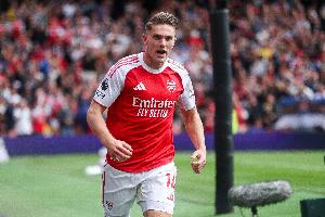 天道酬勤！約克雷斯歐冠雙響破荒，此前9場0球遭批但球隊力挺支持