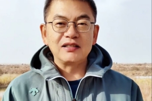 蘇群：杜蘭特的歲數(shù)不能全部承擔進攻 申京表現(xiàn)令人驚艷