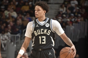 快快找回手感！羅林斯半場5中1&三分3中0拿到4分3板2助2斷