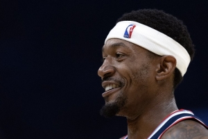 僅得5分！盧：比爾打得不錯 我得多給他設(shè)計戰(zhàn)術(shù) 讓他更多持球