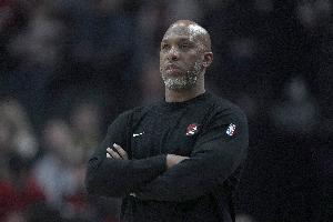 媒體人：比盧普斯因非法賭博被逮捕 所以誰將成為開拓者下任主帥