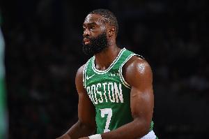 杰倫-布朗談失利：球隊(duì)表現(xiàn)不算差但還不夠好 要把拼勁持續(xù)整場(chǎng)