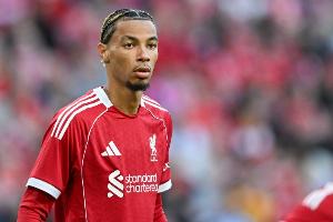 將戰(zhàn)舊主！?；倏吮举惣疽?次錯失進球良機，是歐冠同期最多