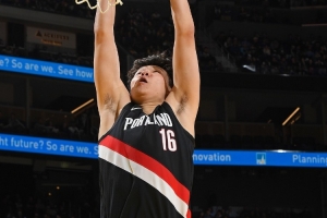 利拉德交代了你什么？楊瀚森：教了我一些經驗 大哥對我傾囊相授