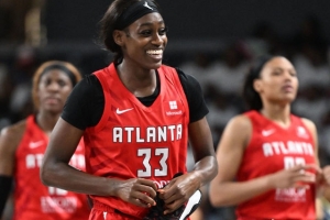 兩位WNBA強援！山東女籃官宣外援瑪雅-考德威爾和林賽-艾倫加盟