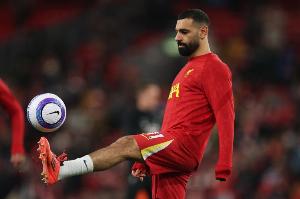 斯洛特談薩拉赫替補(bǔ)：這是個(gè)艱難的決定，每次挑首發(fā)我都覺得很難