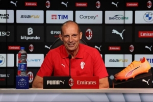 阿萊格里：我不需要改變萊奧 莫德里奇的視野與其他人不同