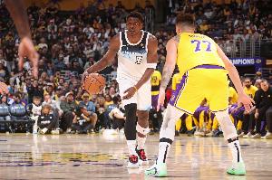 28隊(duì)打完賽季揭幕戰(zhàn)！東契奇、馬克西、文班和華子已經(jīng)砍下4個(gè)40+