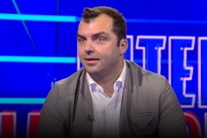 潘德夫：2010年打巴薩我擔心上不了，穆帥笑著說會讓齊沃踢邊鋒