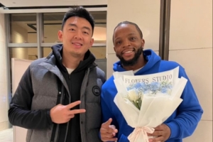 陸續(xù)到位！寧波男籃官博曬辛普森報(bào)到視頻：Captain Hook is here