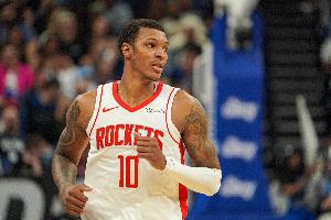 快快找回手感！小賈巴里-史密斯半場(chǎng)8中2僅拿8分2板