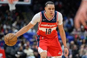 成長迅速！凱肖恩-喬治半場10中7高效拿下18分5板3助2斷1帽