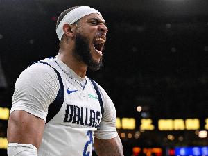 右腳踝扭傷！加福德今天將繼續(xù)缺陣對(duì)陣奇才比賽！