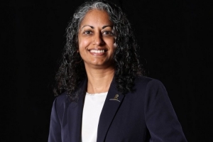 首位印度血統(tǒng)主帥！Shams：自由人助教拉曼成為風暴隊新任主帥