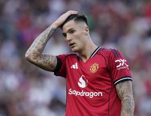 默森：我知道阿莫林喜歡用芒特，但對(duì)陣布萊頓更適合高大的舍什科